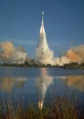 První start Ariane 4