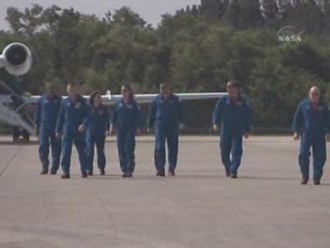 Přílet posádky na kosmodrom KSC