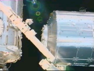 Připojování modulu Columbus k ISS