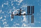 Pohled na ISS při odletu STS-123