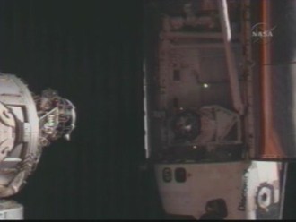 Připojení STS-124 k ISS