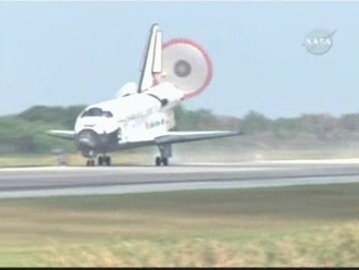 Přistání STS-124