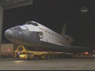 Převoz STS-125 Atlantis do VAB