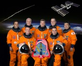 Posádka STS-119