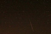 Snímek stopy meteoru o jasnosti 0 mag